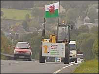 Tractor farmer leads protest 